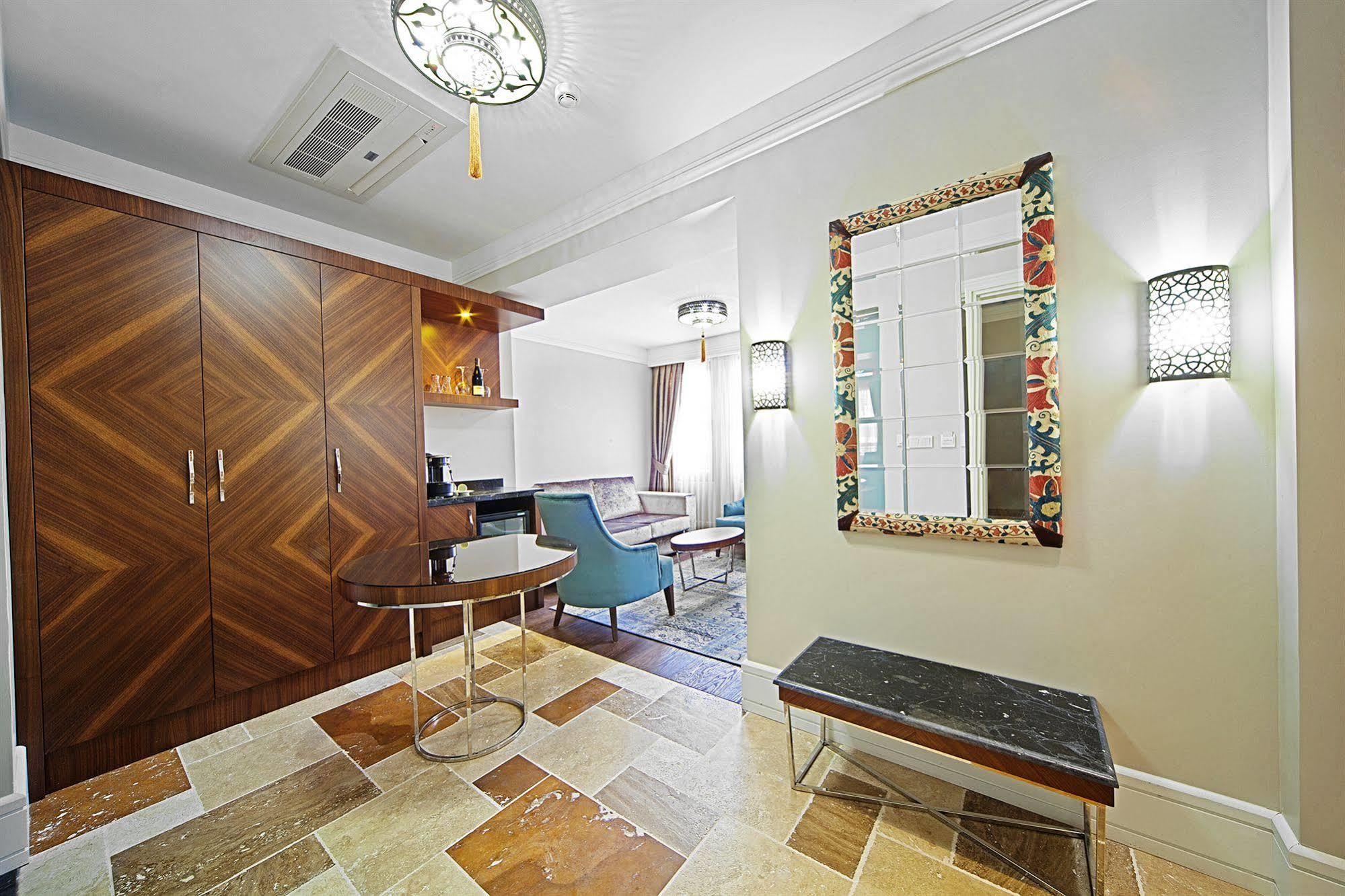 Azade Suites Istanbul Exterior foto